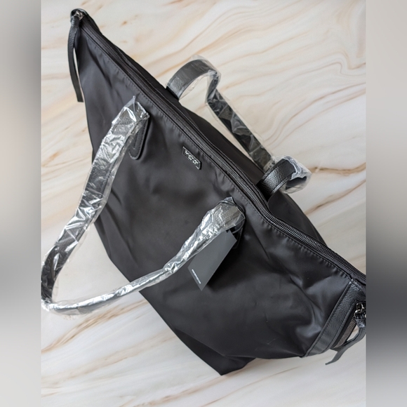 BNWT Botkier Black Nylon Tote Bag - Picture 9 of 10